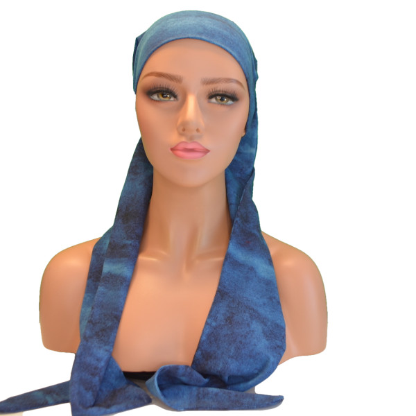 Handgemaakte chemo muts Betty blauw maat S