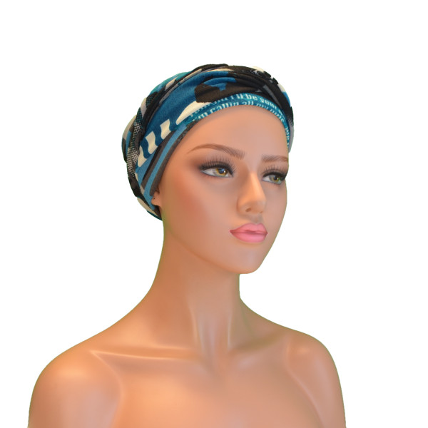 Handgemaakte chemo muts Betty turquoise zwart maat S