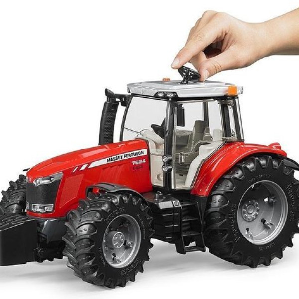 Bruder Massey Ferguson 7624