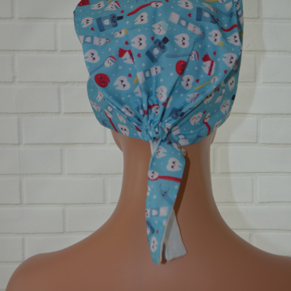 Operatiemuts of OK muts blauw met tandpasta