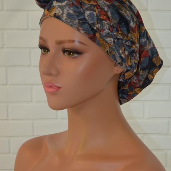Handgemaakte chemo muts Buffy blauw en camel maat M