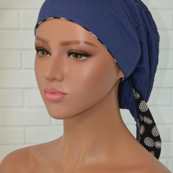 Handgemaakte chemo muts Bobby zwart/blauw maat L