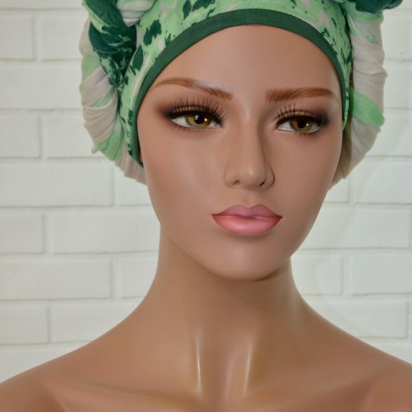 Handgemaakte chemo muts met sjaal Bella groen tinten maat L.