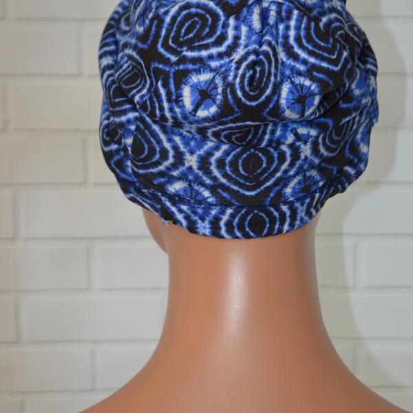 Handgemaakte chemo muts Bente Blauw wit maat M