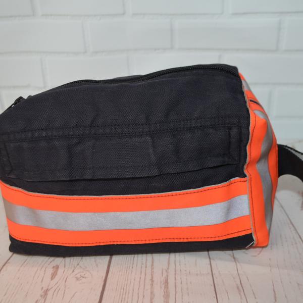 Handgemaakte brandweer toilettas met originele oranje striping