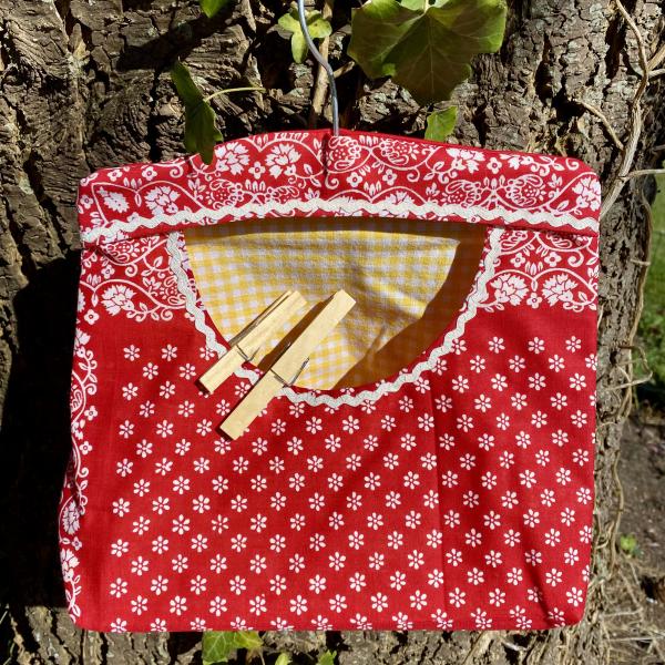 Wasknijperzak rode zakdoek/geel