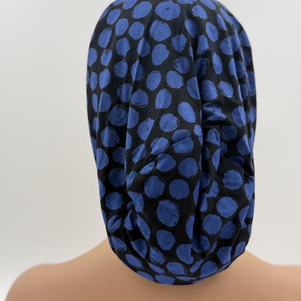 Handgemaakte chemo muts Bonnie zwart blauw tinten maat M