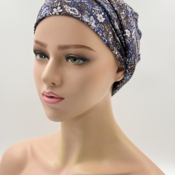 Handgemaakte chemo muts Bonnie rood en blauw tinten maat s