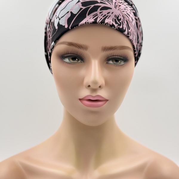 Handgemaakte chemo muts Bonnie zwart en lila tinten maat s
