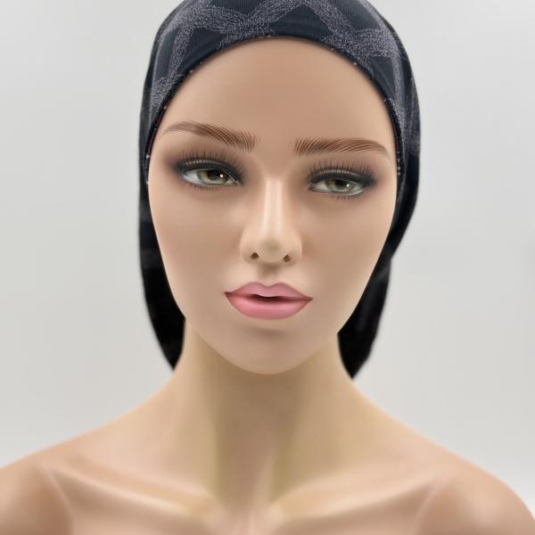 Handgemaakte chemo muts Bonnie zwart en jeans tinten maat s
