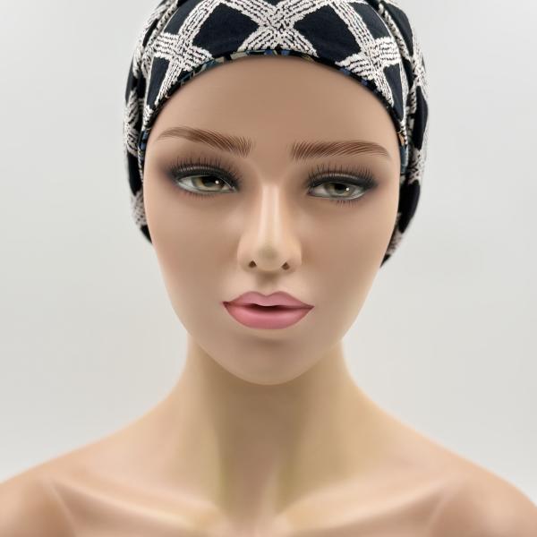 Handgemaakte chemo muts Bonnie Hawaï en zwart tinten maat s