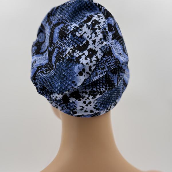 Handgemaakte chemo muts Barbara maat M blauw met bloem