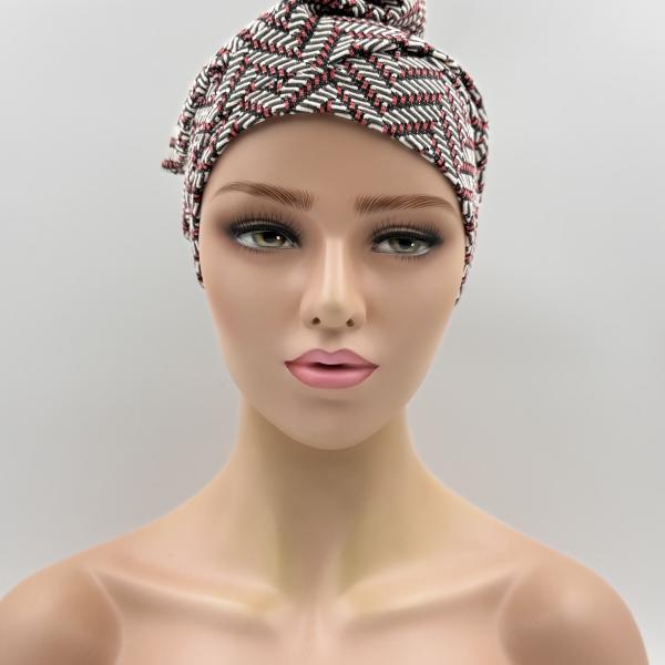 Handgemaakte chemo muts Barbara maat S zwart wit rood