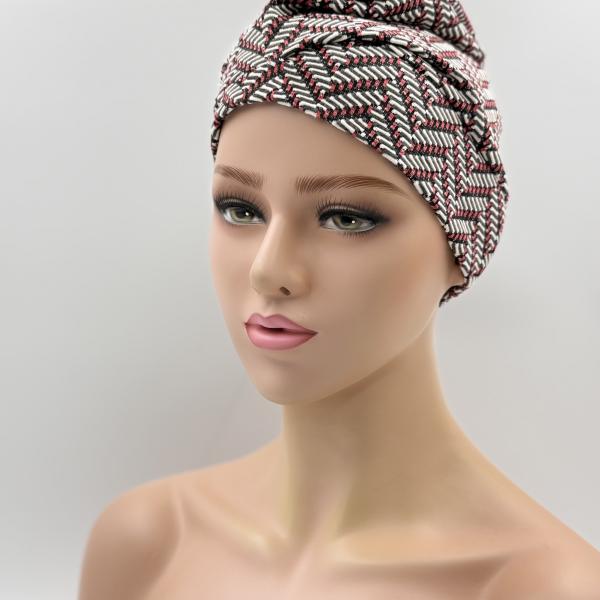 Handgemaakte chemo muts Barbara maat M zwart wit rood