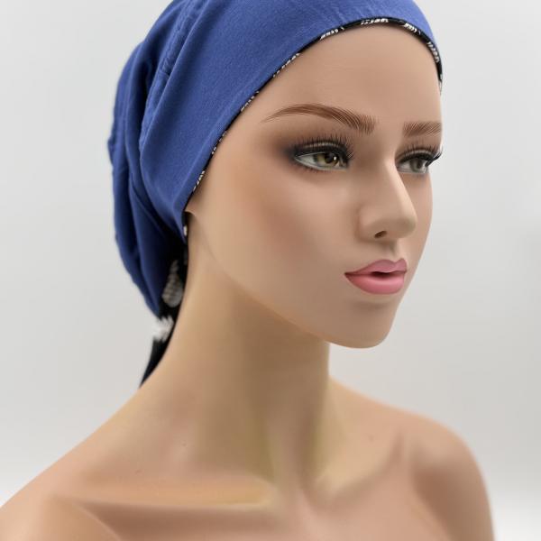 Handgemaakte chemo muts Bobby zwart/blauw maat L