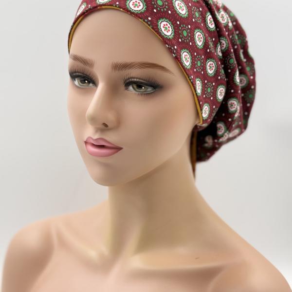 Handgemaakte chemo muts Bobby bordeaux/okergeel maat M