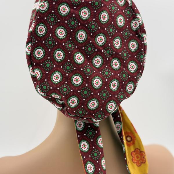 Handgemaakte chemo muts Bobby bordeaux/okergeel maat M