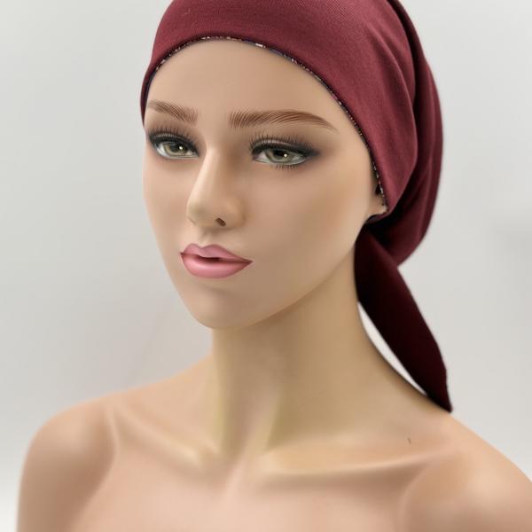 Handgemaakte chemo muts Bobby jeans blauw en bordeaux maat M