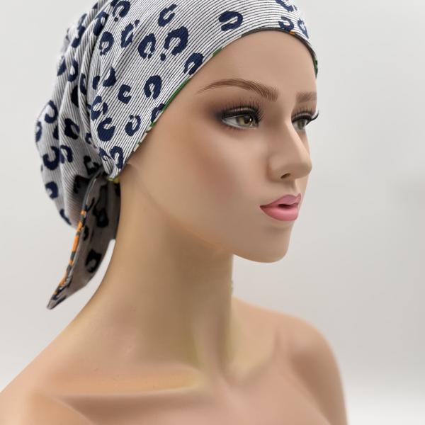 Handgemaakte chemo muts Bobby navy blauw en groen maat S