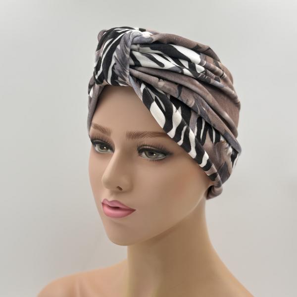 Handgemaakte chemo muts Brooklyn in velours dieren print maat S