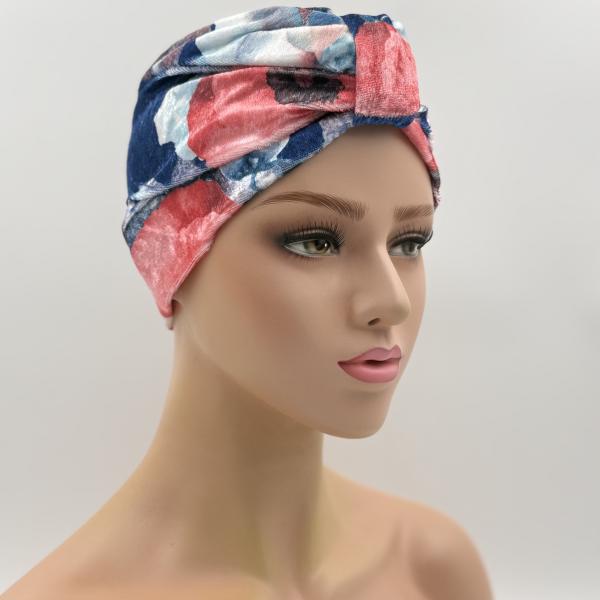 Handgemaakte chemo muts Brooklyn in velours blauw roze tinten maat M