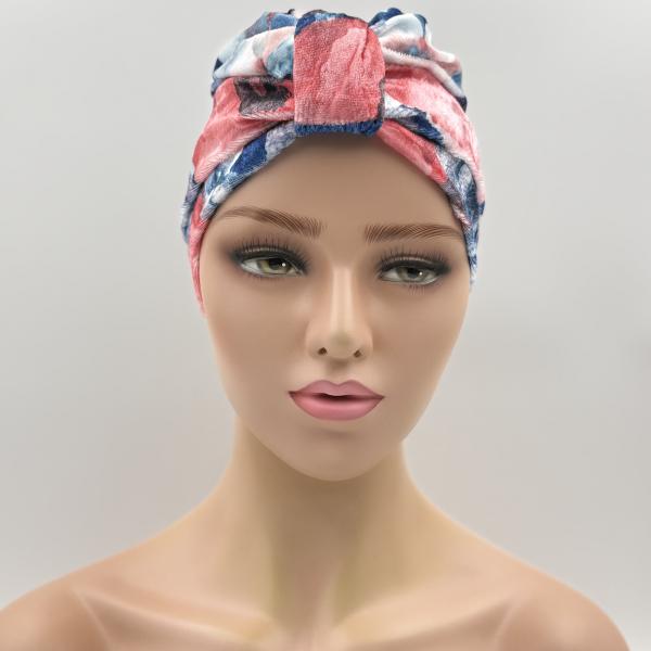 Handgemaakte chemo muts Brooklyn in velours blauw roze tinten maat M