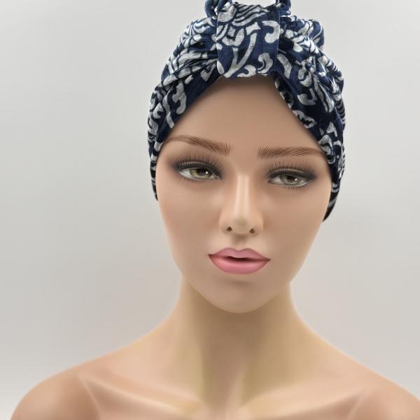 Handgemaakte chemo muts Brooklyn in velours blauw zilver maat M