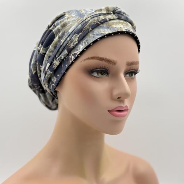 Handgemaakte chemo muts Buffy grijs blauw en zwart gebreid maat M