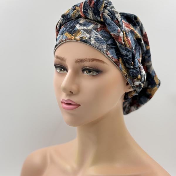 Handgemaakte chemo muts Buffy blauw en camel maat M