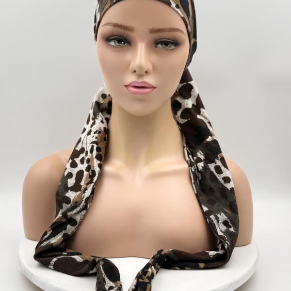 Handgemaakte chemo muts Betty bruin grijs dierenprint maat S