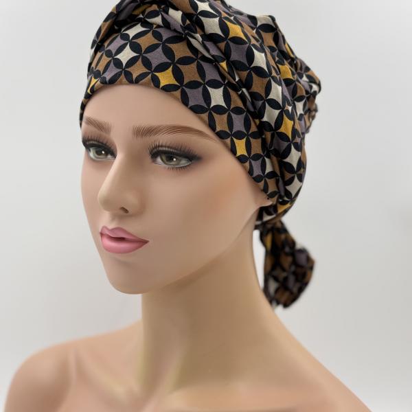 Handgemaakte chemo muts Bahar bruin en zwart, maat S