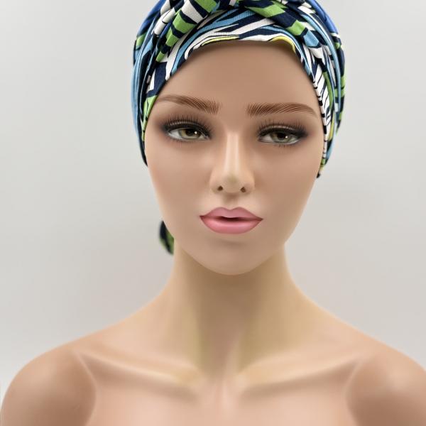 Handgemaakte chemo muts Bahar blauw, groen tinten, maat L