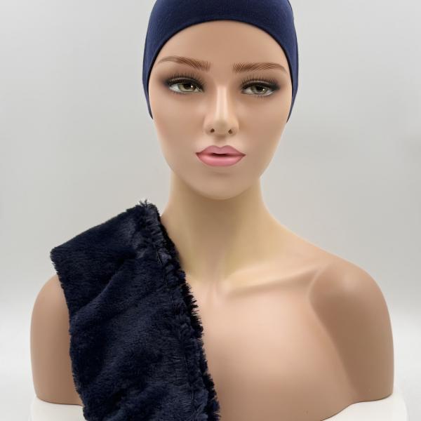 Handgemaakte chemo muts Brigit de luxe maat M donker blauw