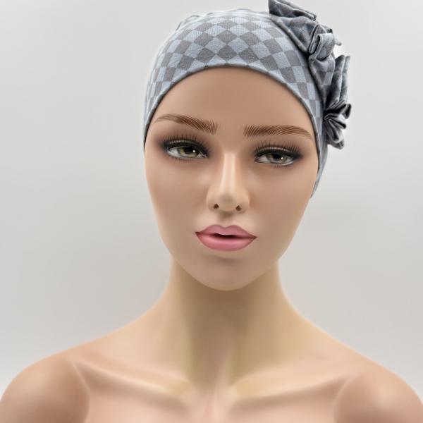 Handgemaakte chemo muts Beyonce in grijs geblokt maat M
