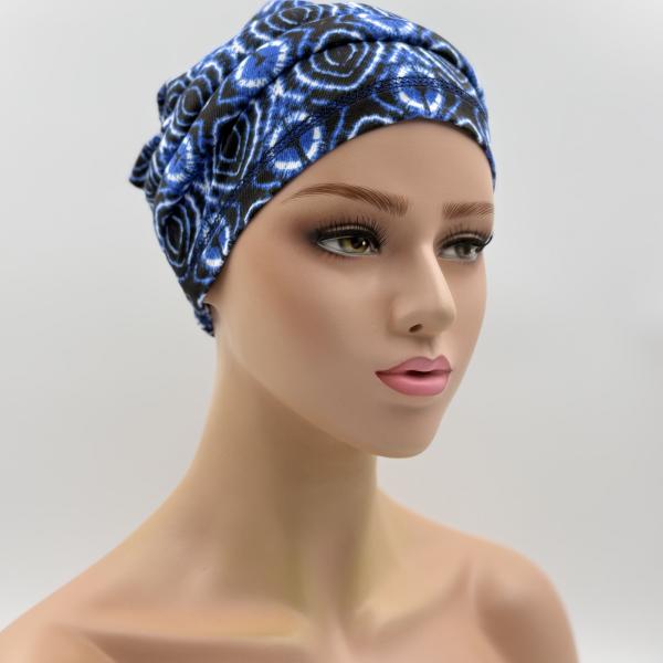 Handgemaakte chemo muts Bente Blauw wit maat S