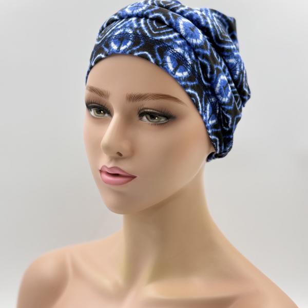 Handgemaakte chemo muts Bente Blauw wit maat S