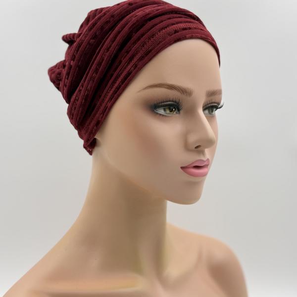 Handgemaakte chemo muts Bente bordeaux fluweel maat M