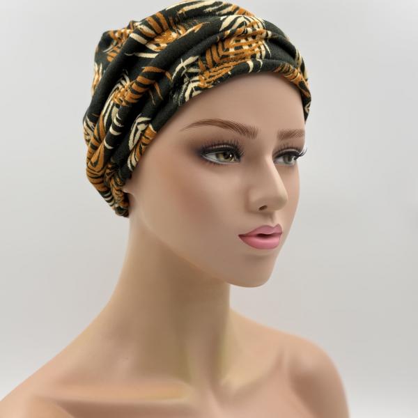 Handgemaakte chemo muts Bente groen maat S