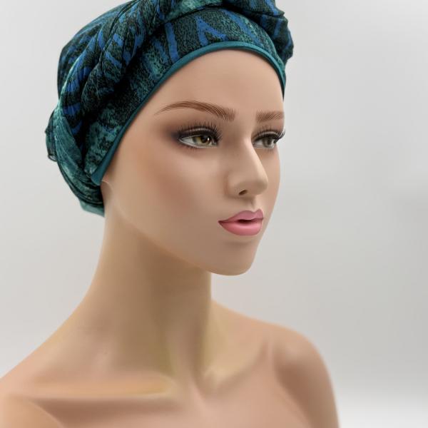 Handgemaakte chemo muts met sjaal Bella turquoise tinten maat M.