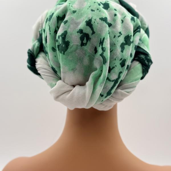 Handgemaakte chemo muts met sjaal Bella groen tinten maat L.