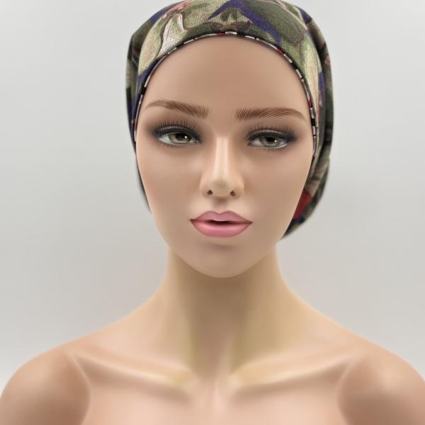 Handgemaakte chemo muts Bonnie wit, gebloemd maat L