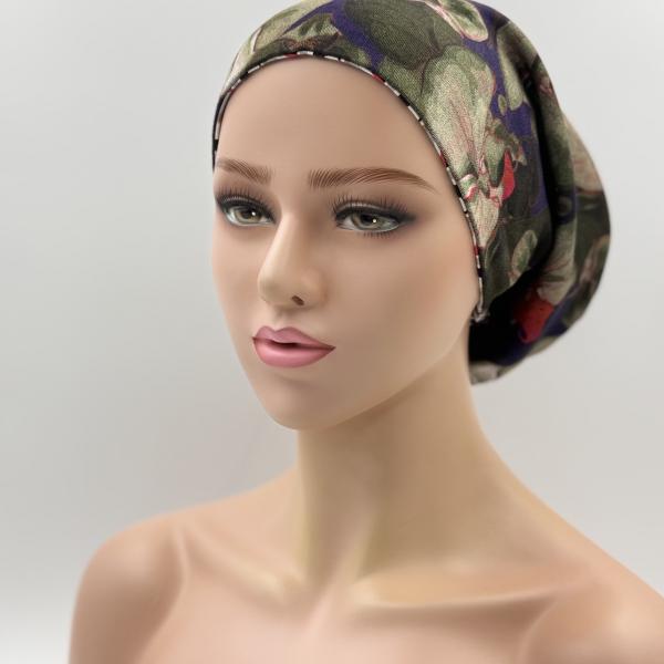 Handgemaakte chemo muts Bonnie wit, gebloemd maat L