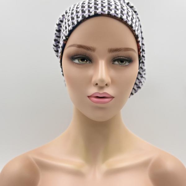 Handgemaakte chemo muts Bonnie lila, donker blauw maat M