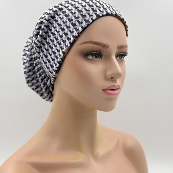 Handgemaakte chemo muts Bonnie lila, donker blauw maat M