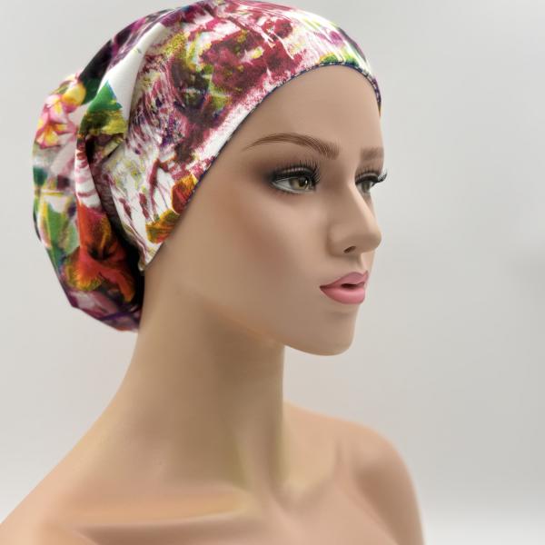 Handgemaakte chemo muts Bonnie blauw, gebloemd maat L