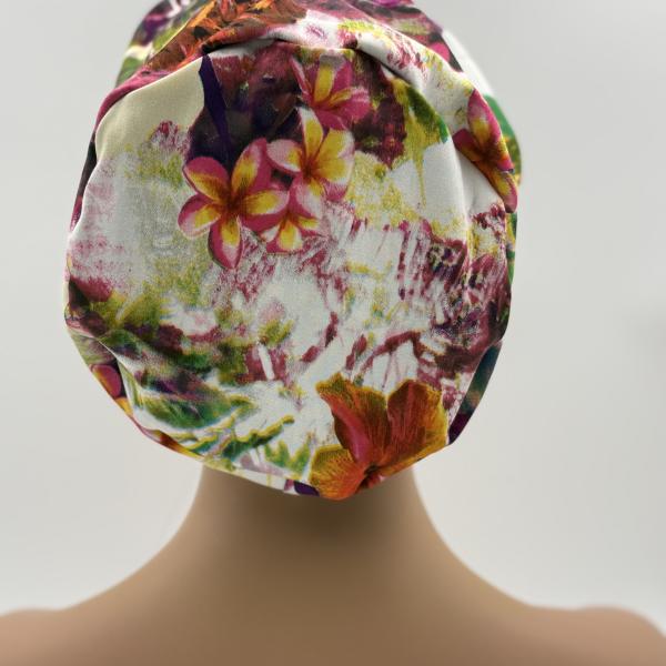 Handgemaakte chemo muts Bonnie blauw, gebloemd maat L
