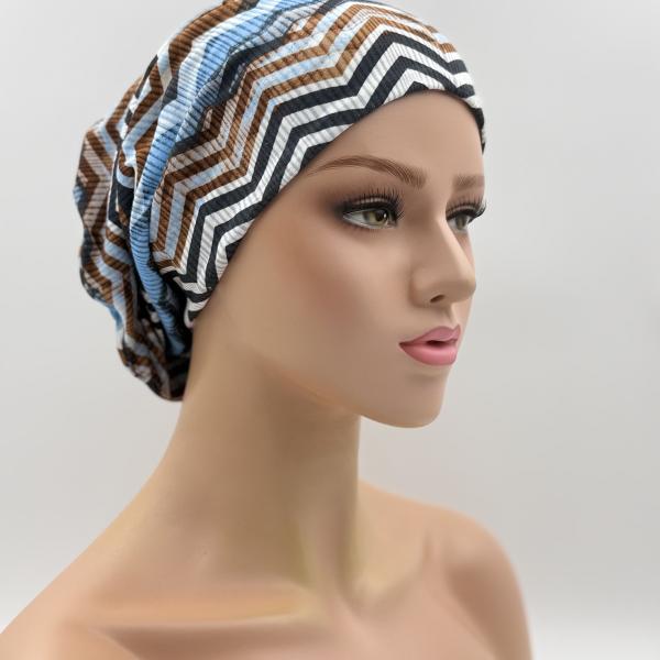 Handgemaakte chemo muts Bonnie zig zag, bloem maat L